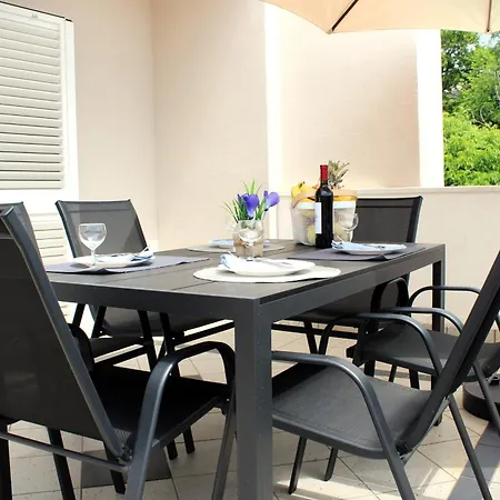 Apartamento Family Jimmy - Center Pag Town