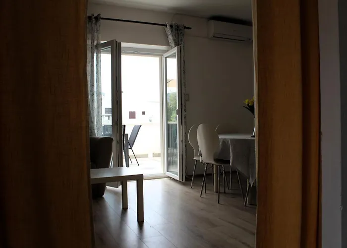 Apartman Family Jimmy - Center Pag Town