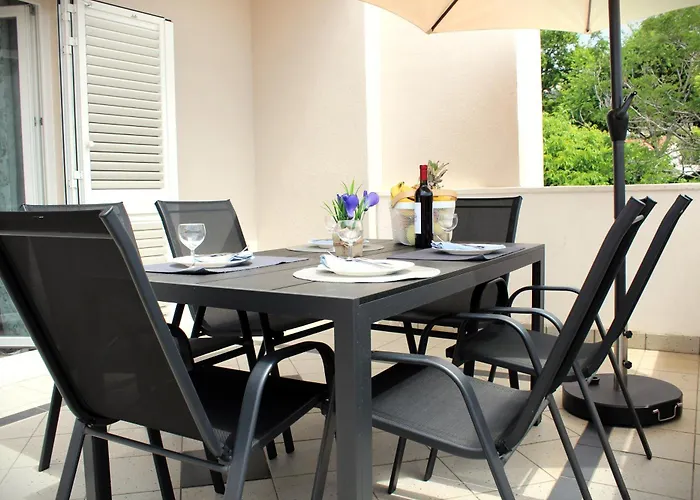 Apartman Family Jimmy - Center Pag Town